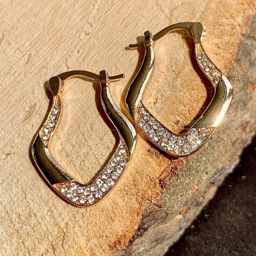 Golden Bright Shiny CZ Crystal Luxury Stunning Earrings